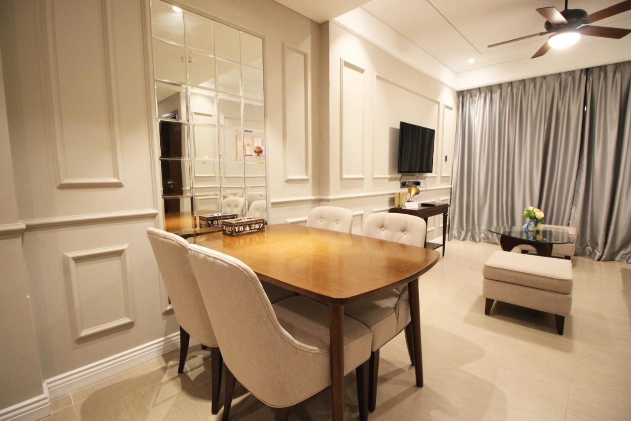 Luxury Neo-Classic Condo Da Nang Exteriör bild