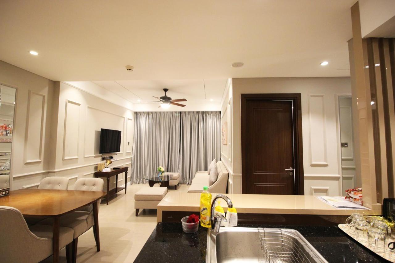 Luxury Neo-Classic Condo Da Nang Exteriör bild