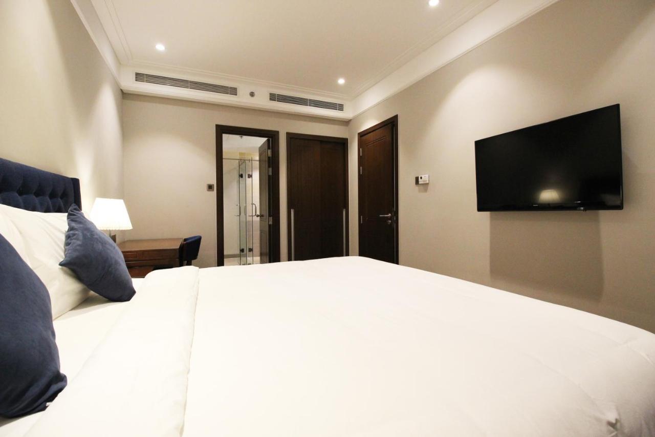 Luxury Neo-Classic Condo Da Nang Exteriör bild